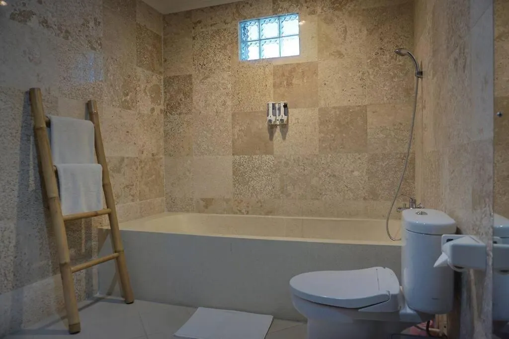 Villa T&J1 - Gorgeous 1Br Pool Villa, Parking, Walk To Beach! Umalas